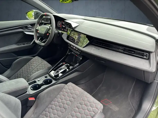 Audi RS3 view 14