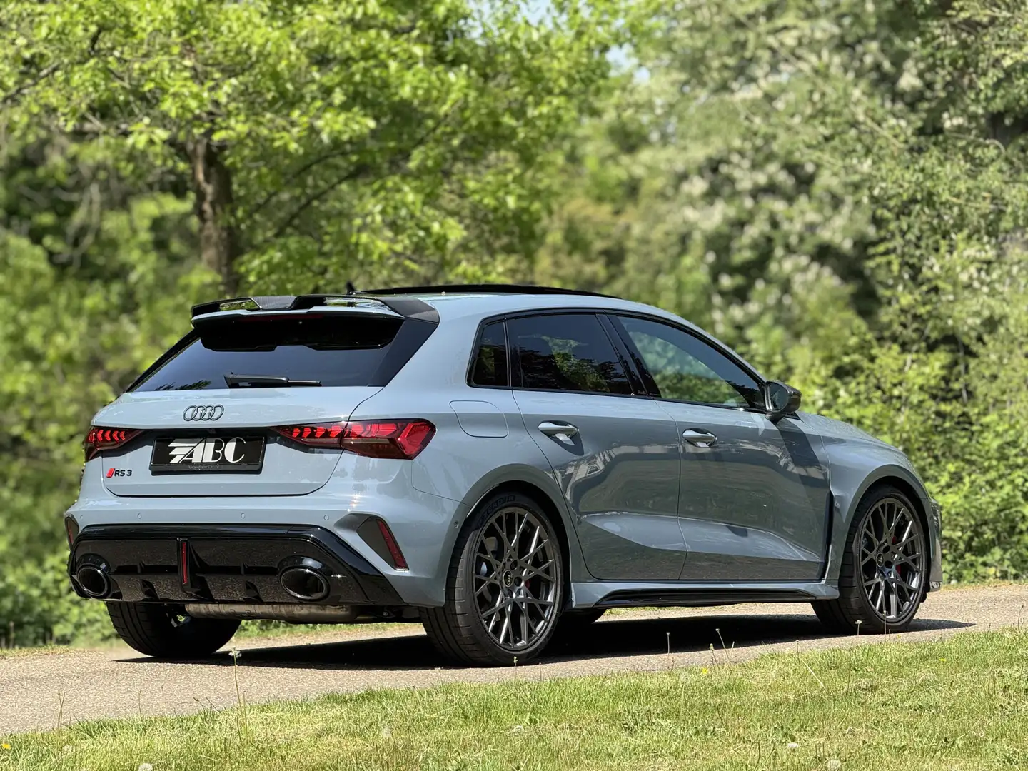 Audi RS3 Sportback 2.5 TFSI RS 3 quattro Carbon Azul - 2