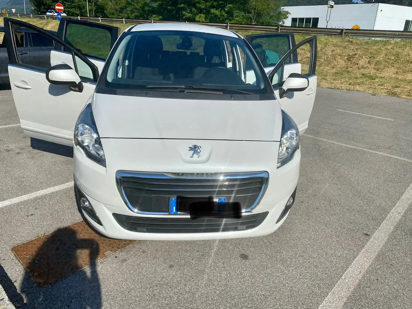 Peugeot 5008 5008 I 2009 1.6 bluehdi Active s - 1
