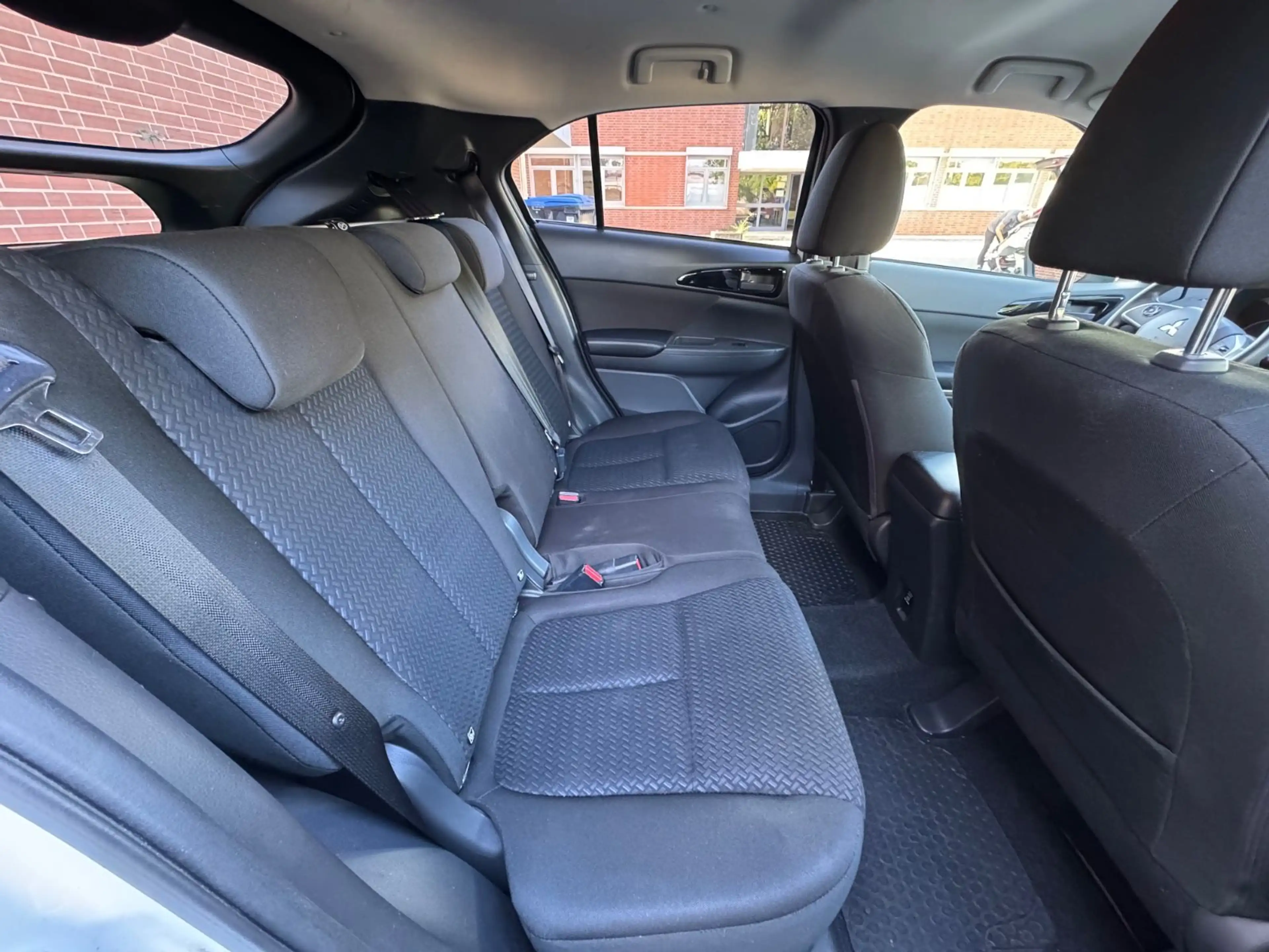 Mitsubishi Eclipse Cross Basis 2WD START/STOP*TEMPO*KLIMAUT — photo 13