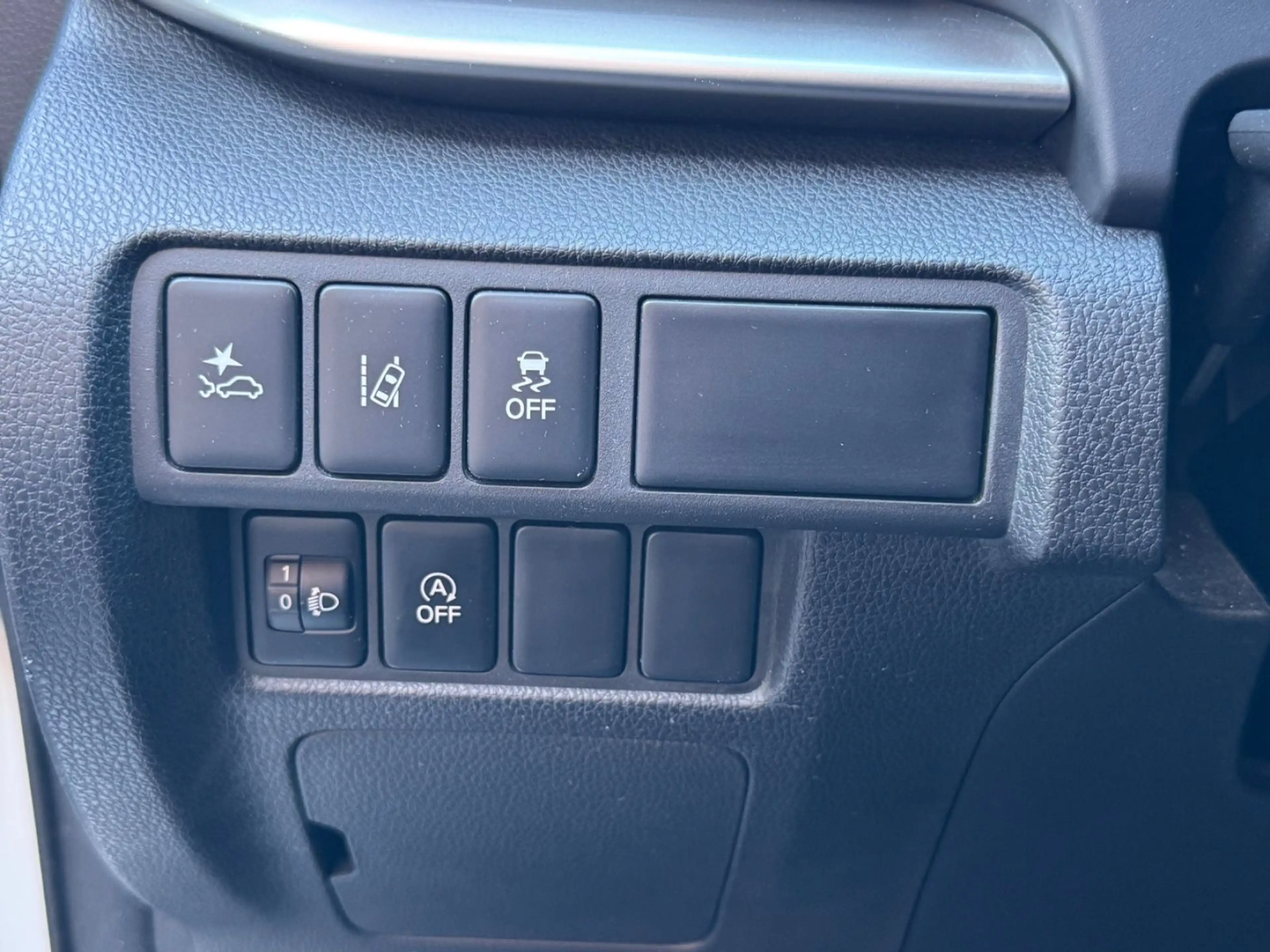 Mitsubishi Eclipse Cross Basis 2WD START/STOP*TEMPO*KLIMAUT — photo 15