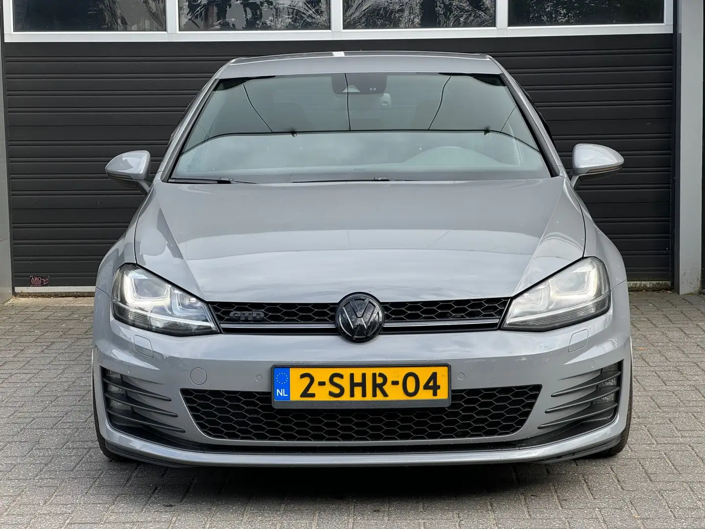 Volkswagen Golf GTD 2.0 TDI Xenon/Led, Navi, Stoelverwarming, Cruise, Grigio - 2