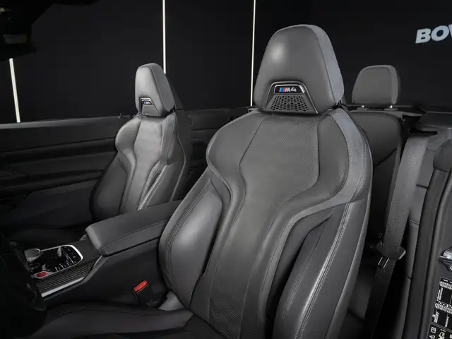 BMW M4 view 12
