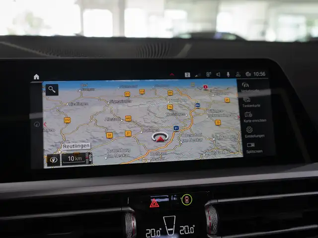 BMW M4 view 21
