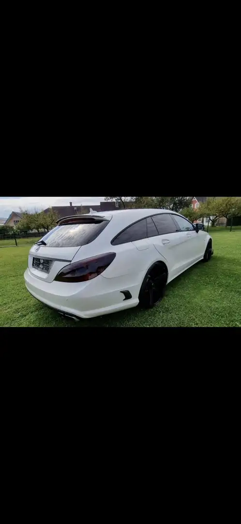 Mercedes-Benz CLS 63 AMG S Shooting Brake 4MATIC Aut. - 2