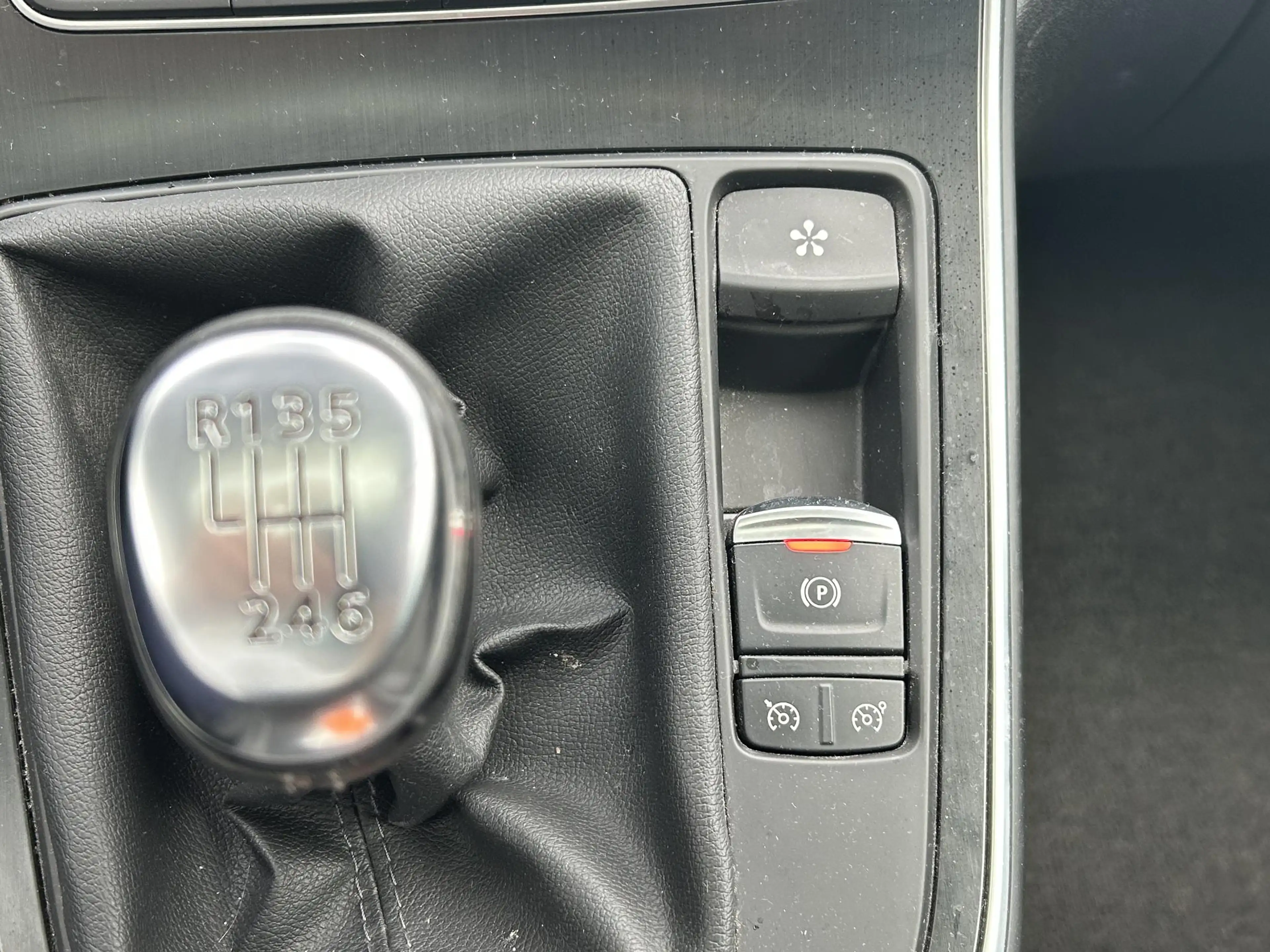 Renault Scenic 1.3 TCe Bose | Panoramadak | Groot Navigatie | Cam — photo 35