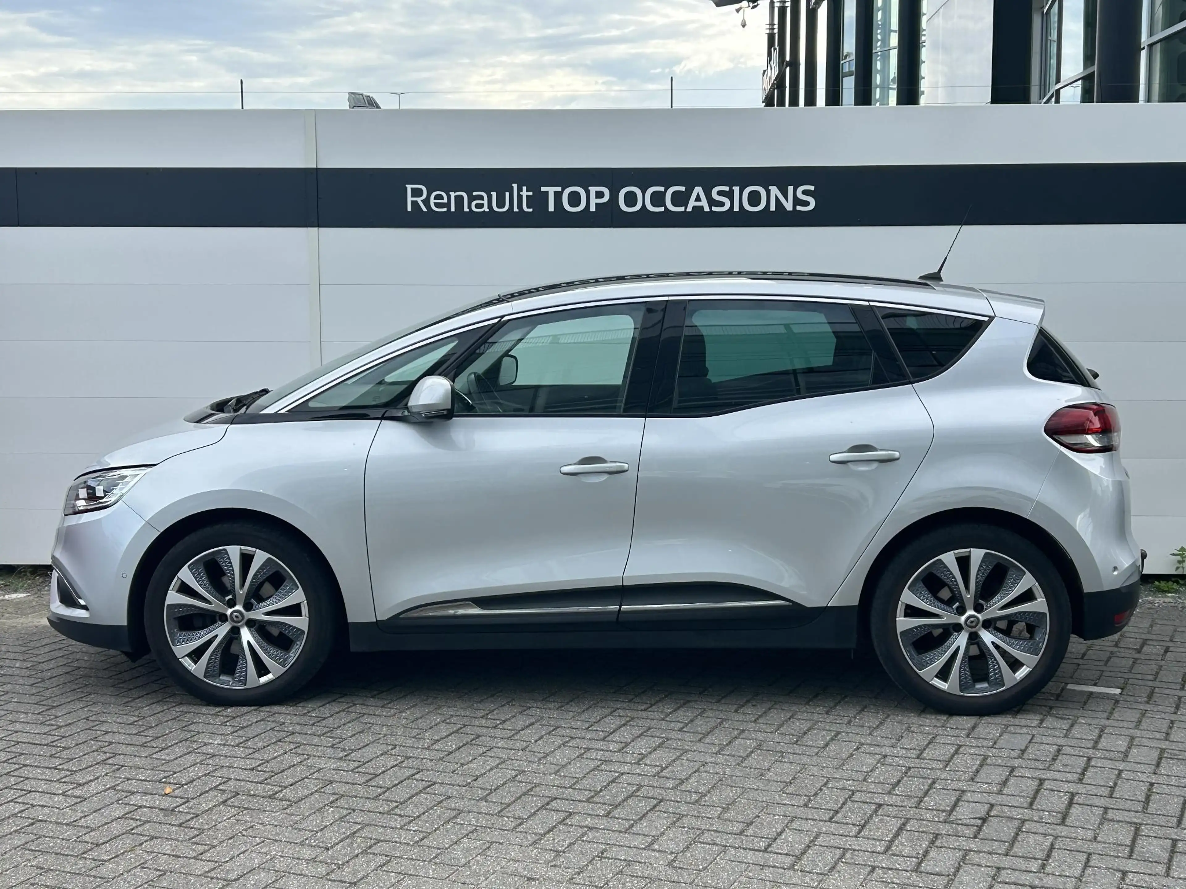 Renault Scenic 1.3 TCe Bose | Panoramadak | Groot Navigatie | Cam — photo 17