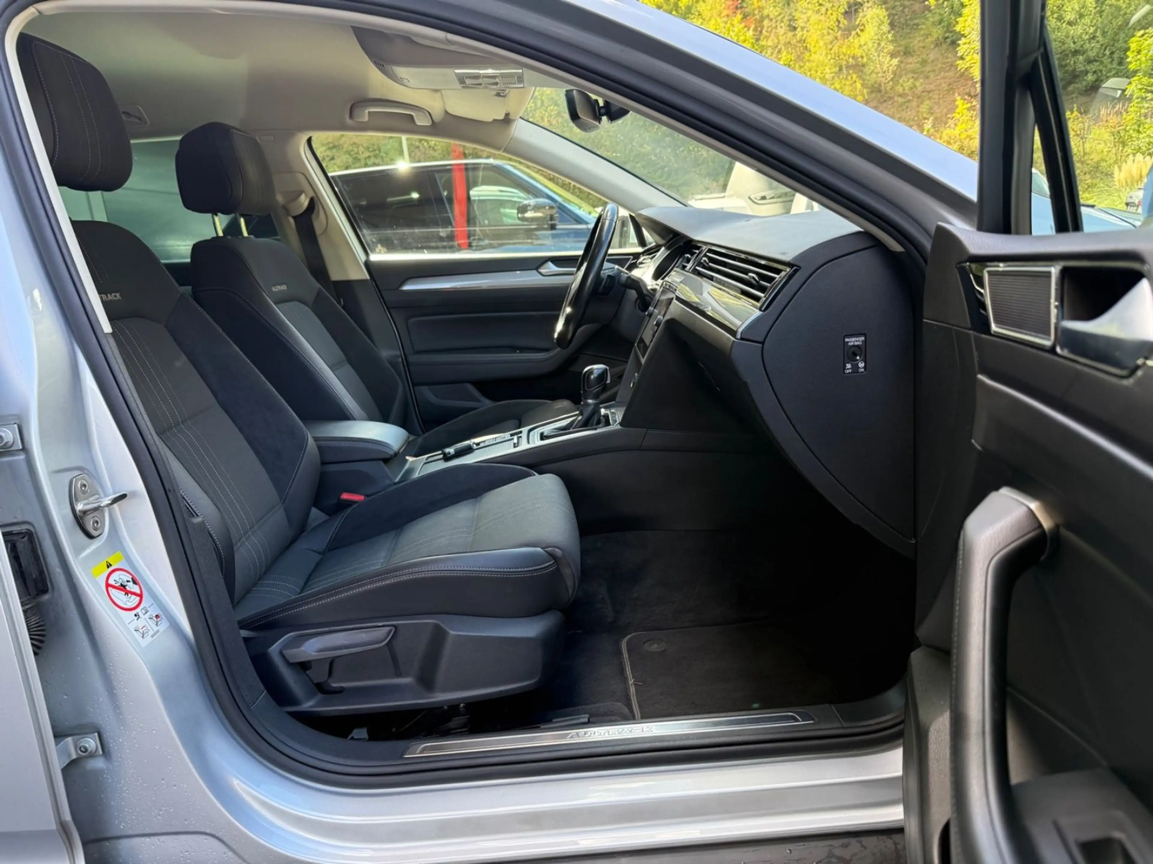 Volkswagen Passat Alltrack 4 Motion *Matrix *ACC *AHK *App — photo 13