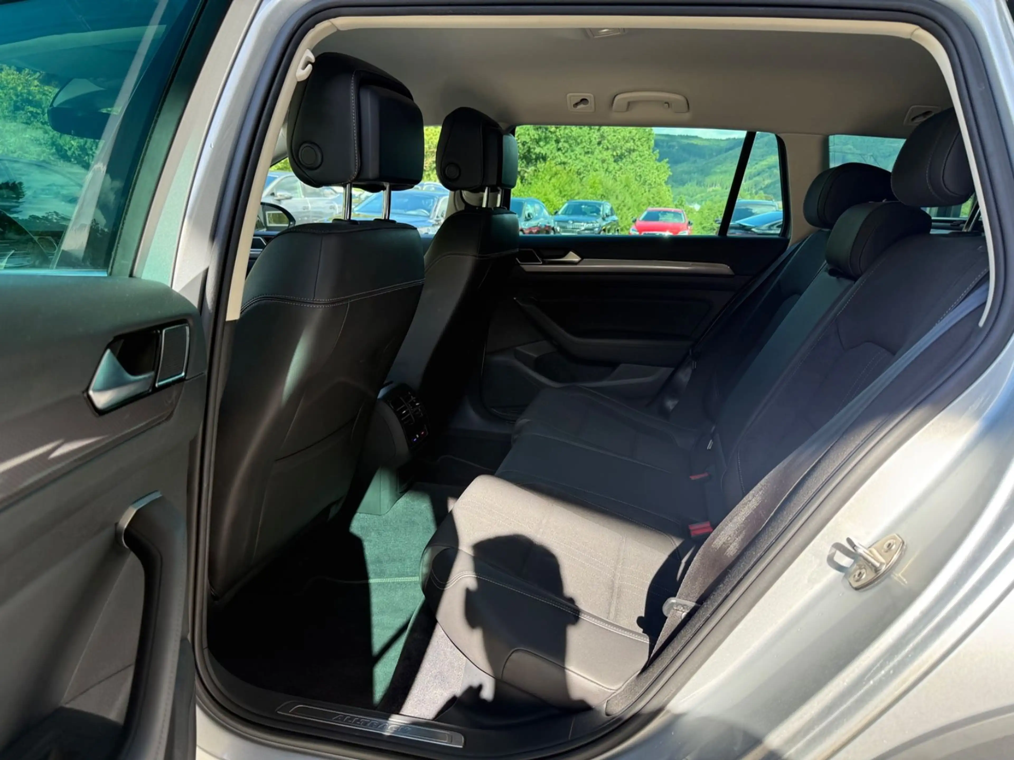 Volkswagen Passat Alltrack 4 Motion *Matrix *ACC *AHK *App — photo 11