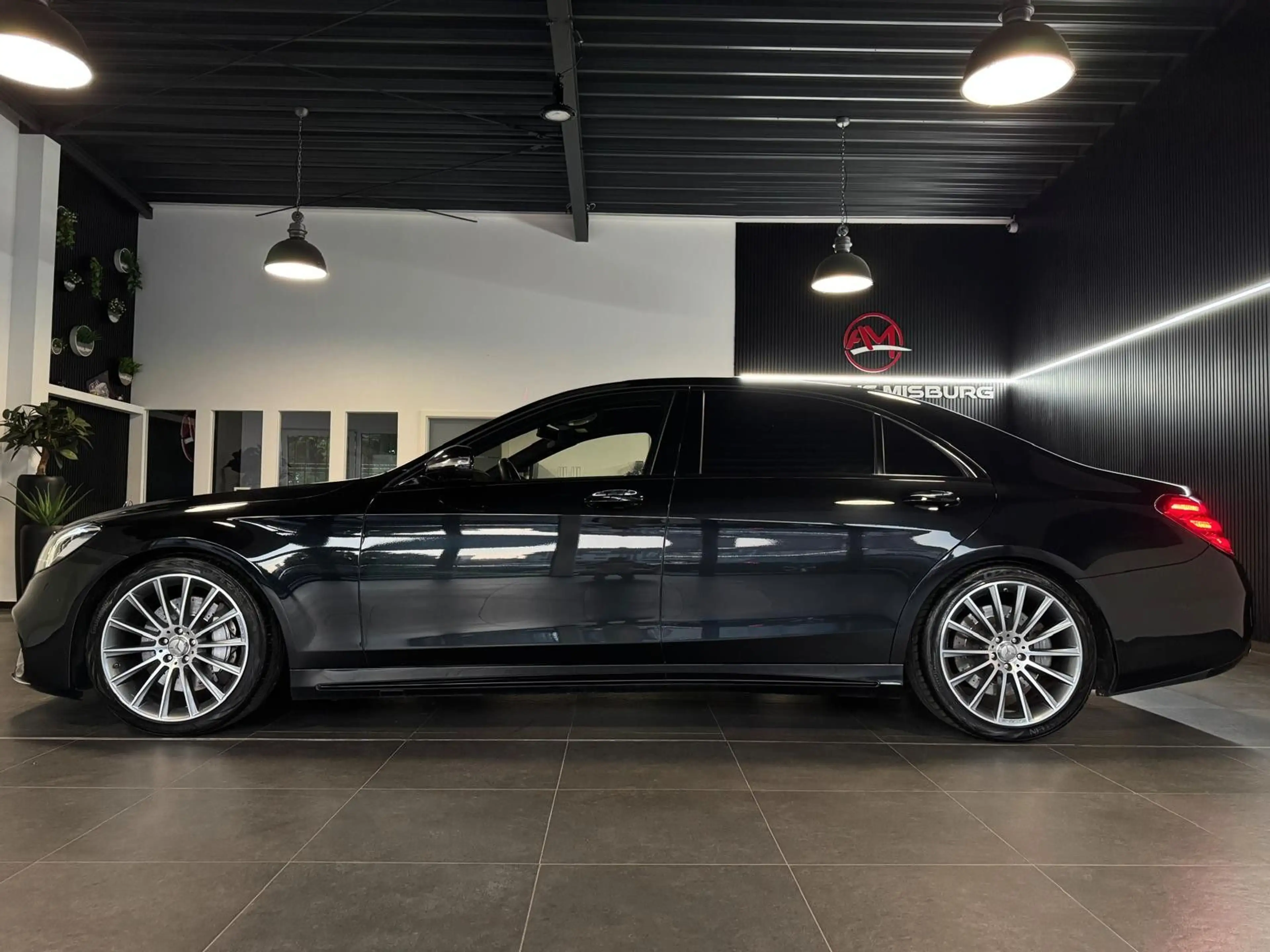 Mercedes-Benz S 500 L AMG-Paket+Chauffeur/Pano+Head-Up+Fond — photo 8