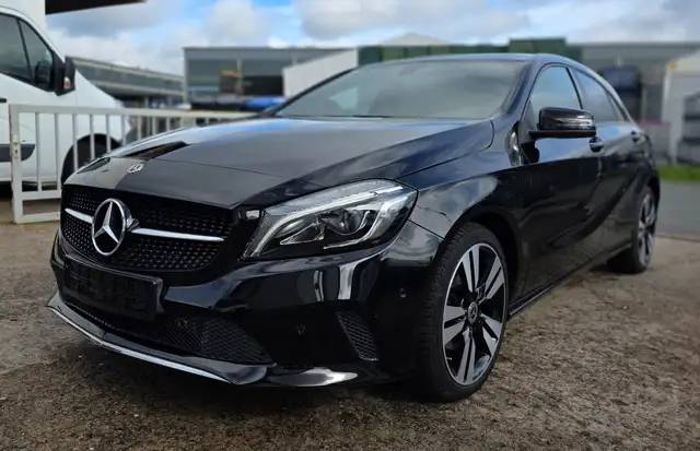 Mercedes-Benz A 160 A 160 7G-DCT SCORE!