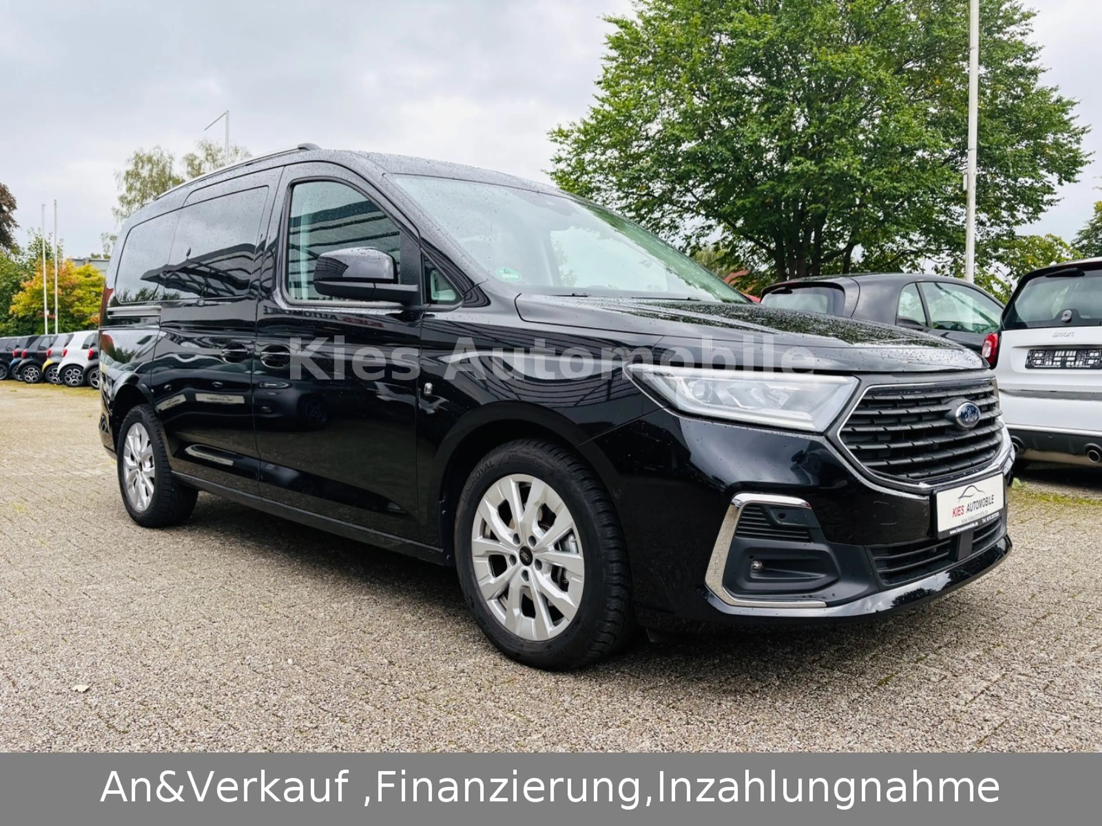 Ford Grand Tourneo Connect Titanium LEDER/NAVI/7SITZE — photo 2