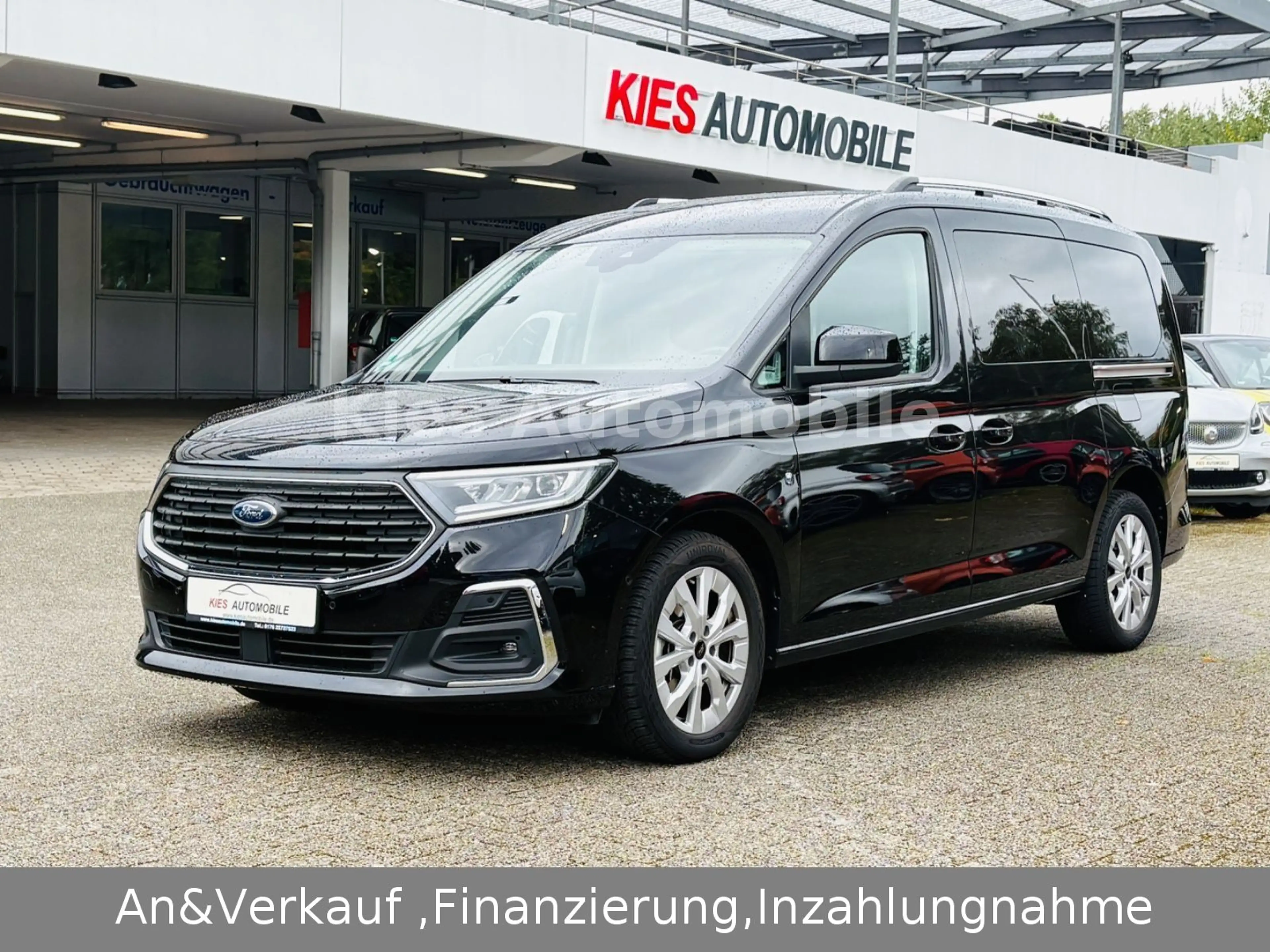 Ford Grand Tourneo Connect Titanium LEDER/NAVI/7SITZE
