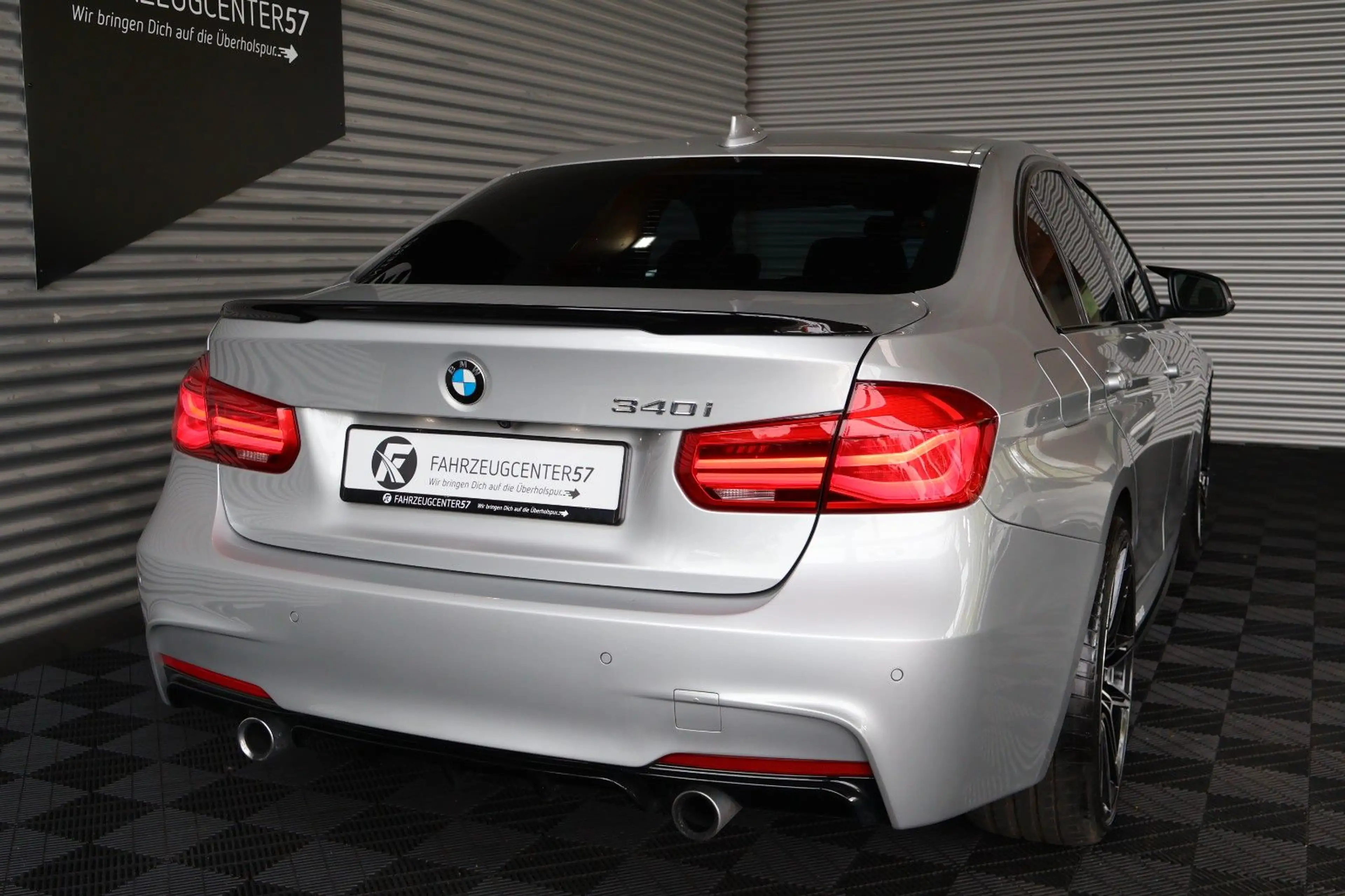 BMW 340 i M-PERFORMANCE/H&K/CARPLAY/KAMERA/PDC — photo 8