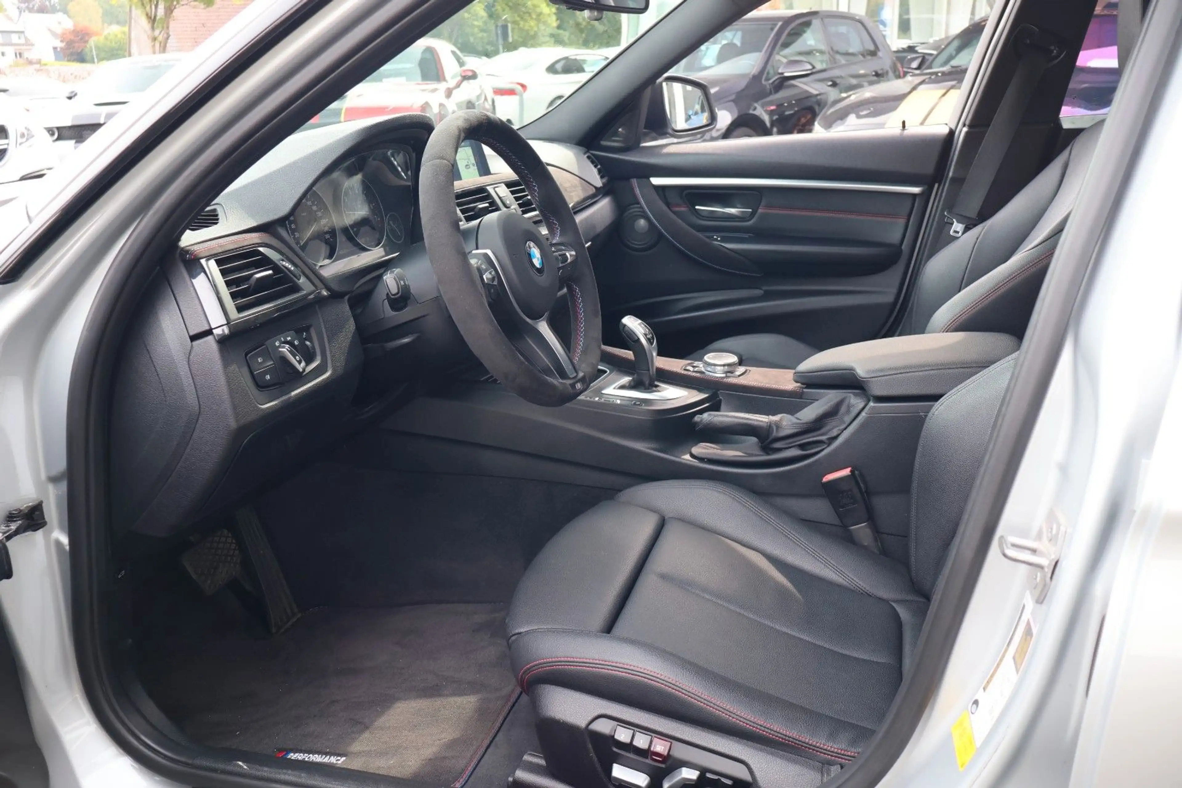 BMW 340 i M-PERFORMANCE/H&K/CARPLAY/KAMERA/PDC — photo 12