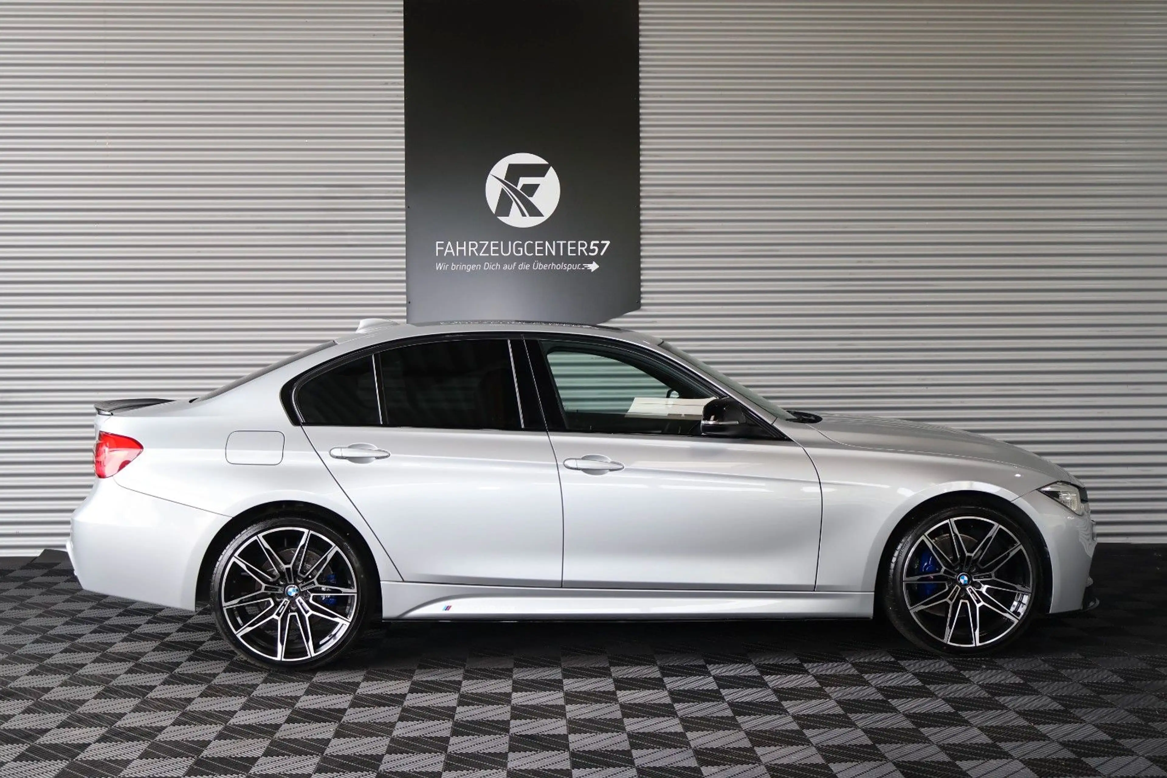 BMW 340 i M-PERFORMANCE/H&K/CARPLAY/KAMERA/PDC — photo 5