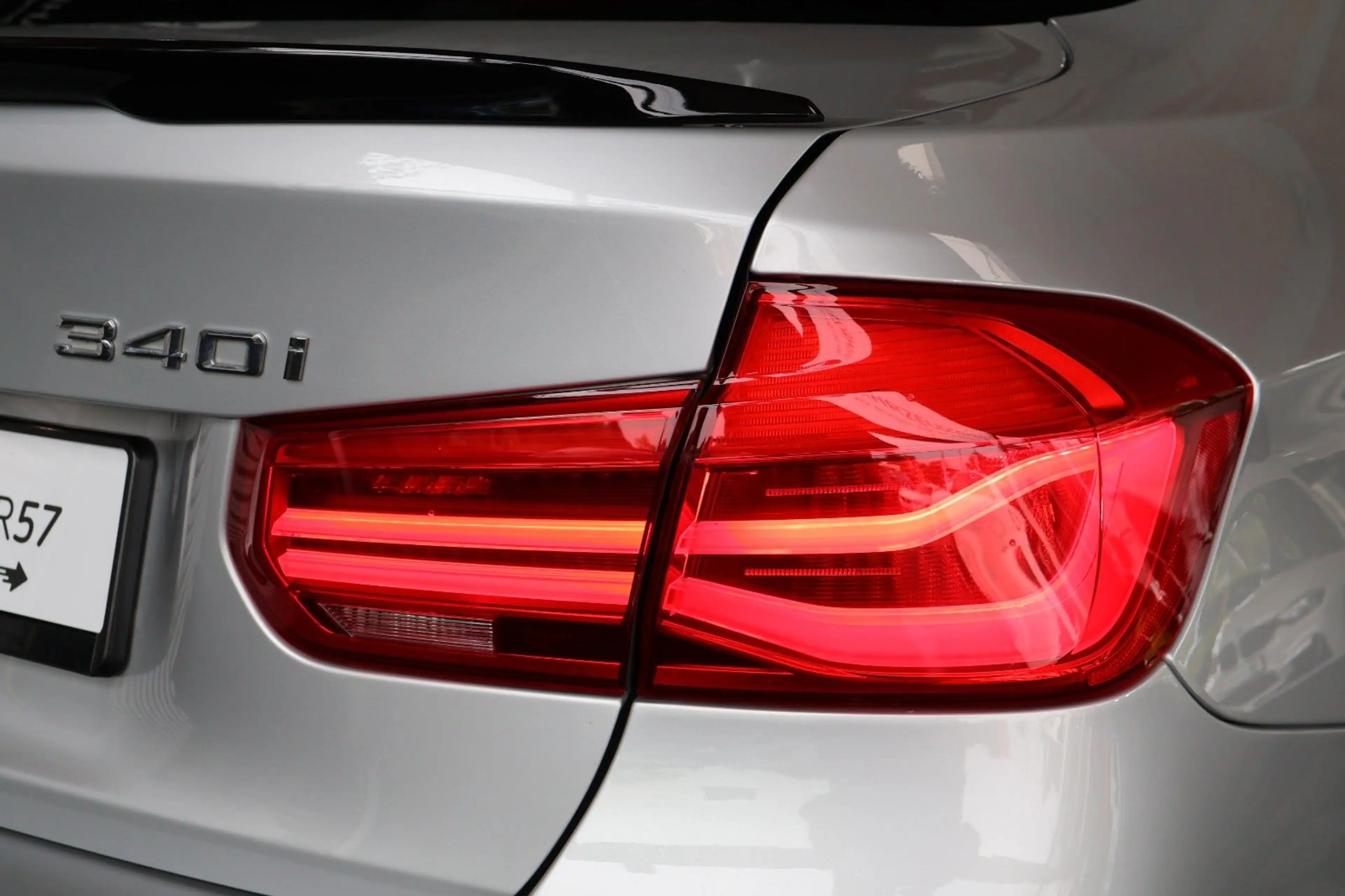 BMW 340 i M-PERFORMANCE/H&K/CARPLAY/KAMERA/PDC — photo 9