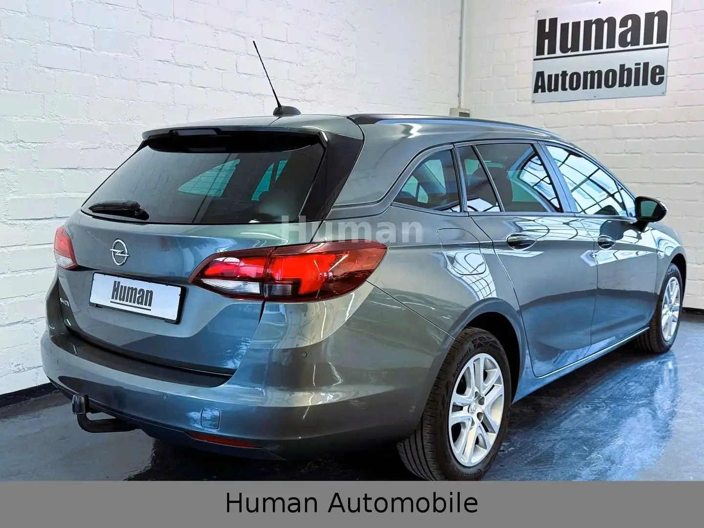 Opel Astra 1.5 D Sports Tourer Automatik Business Edition Gris - 2