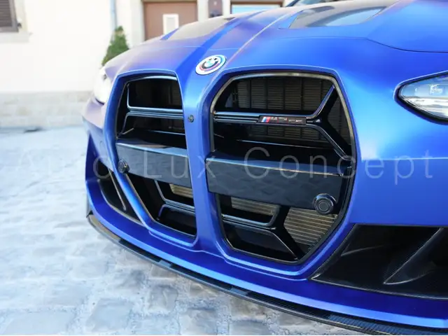 BMW M3 view 10