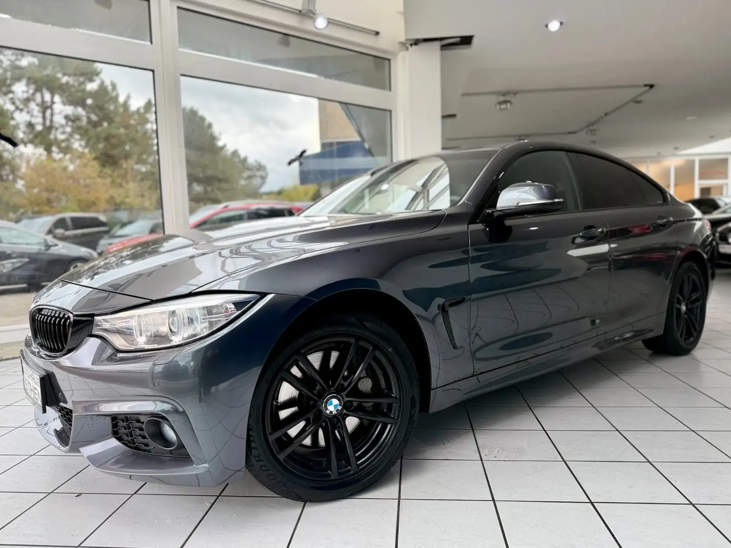 BMW 440 xDrive *M SPORT*Deutsches-Fhz* Grau - 2