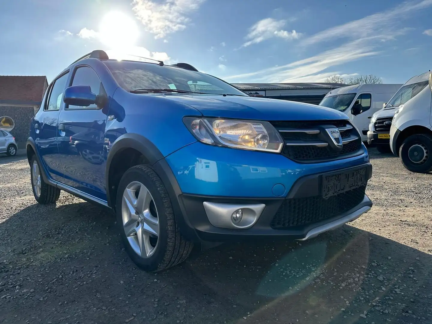 Dacia Sandero Stepway Prestige Blau - 1