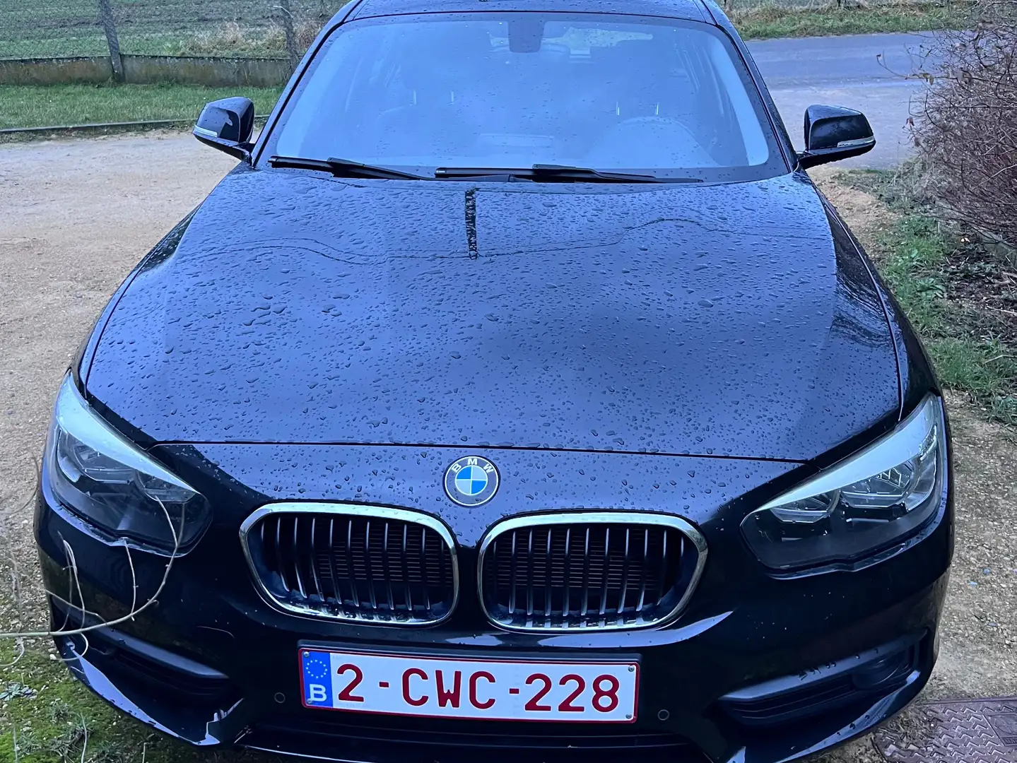 BMW 118 SERIE 1 F20 LCI (03/2015-06/2017)  150 ch Noir - 2