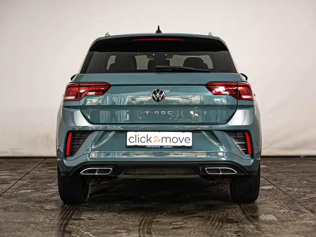 Volkswagen T-Roc view 4
