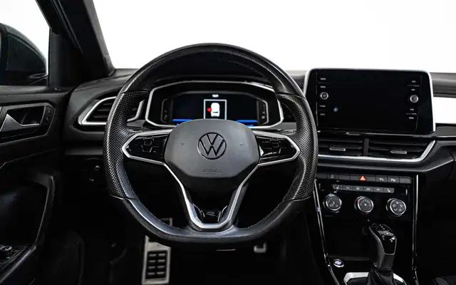 Volkswagen T-Roc view 10