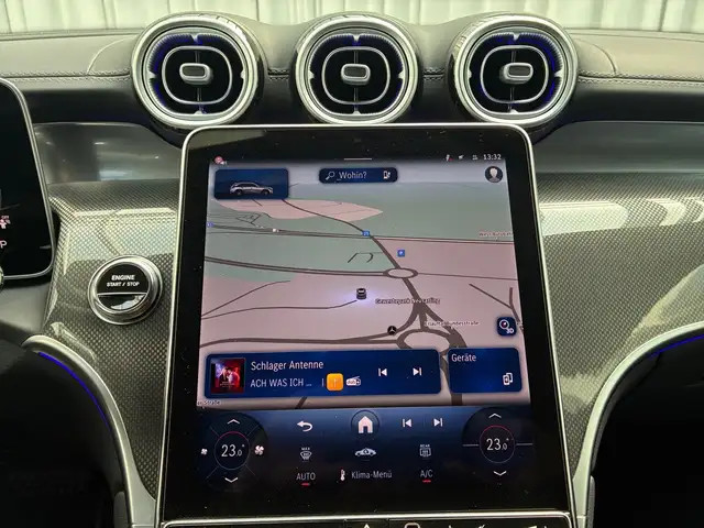 Mercedes-Benz GLC 300 de 4MATIC Hybrid Österreich-Edition Ansicht 18