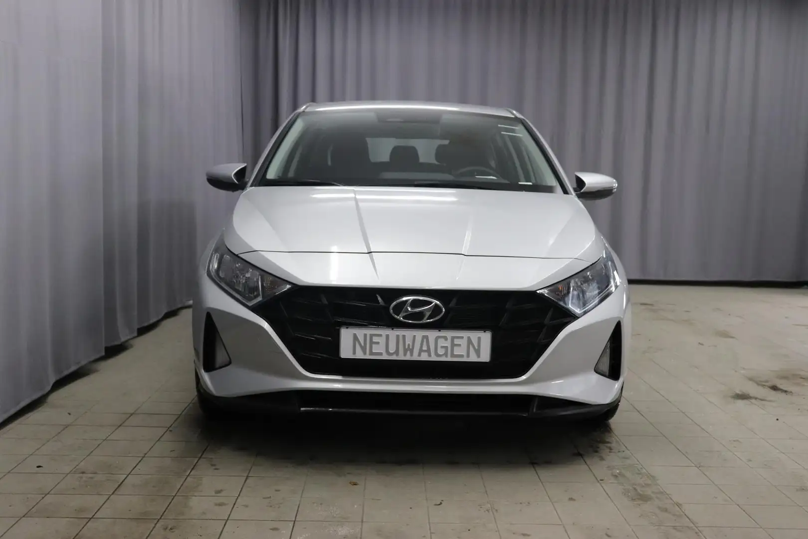 Hyundai i20 Family 1.2 62kW, TOPPREIS! 5 Jahre Garantie Kli... Argent - 2