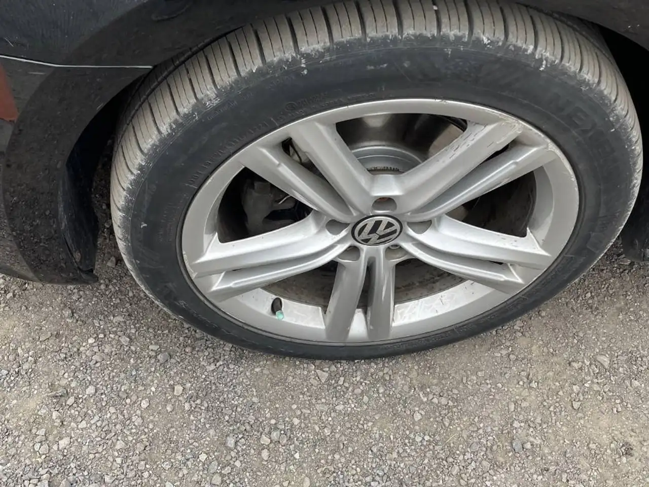 Volkswagen Passat снимка Volkswagen Passat