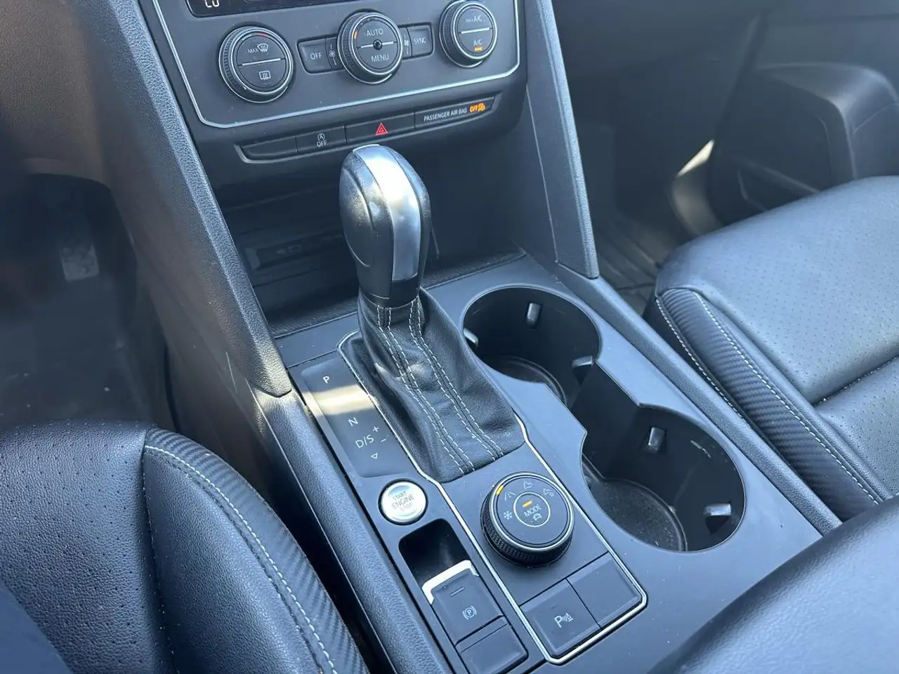 Volkswagen Atlas снимка Volkswagen Atlas