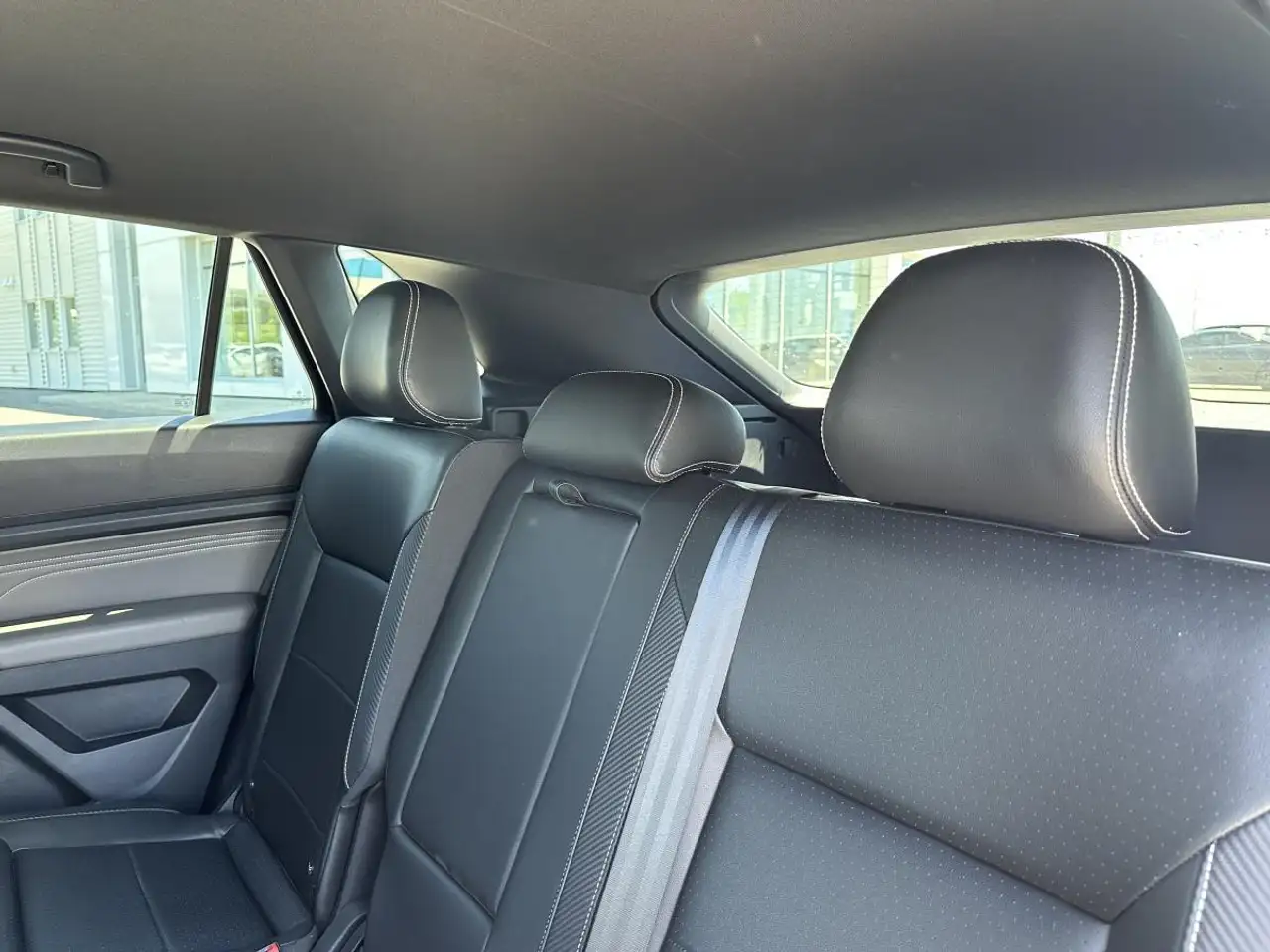 Volkswagen Atlas снимка Volkswagen Atlas