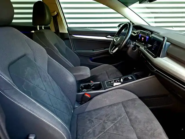 Volkswagen Golf view 12