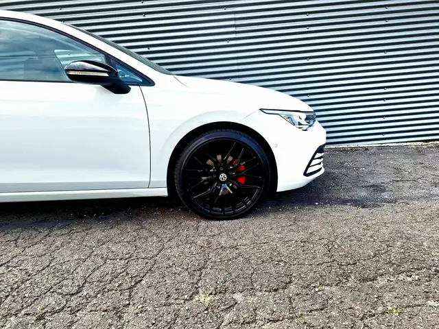 Volkswagen Golf view 8