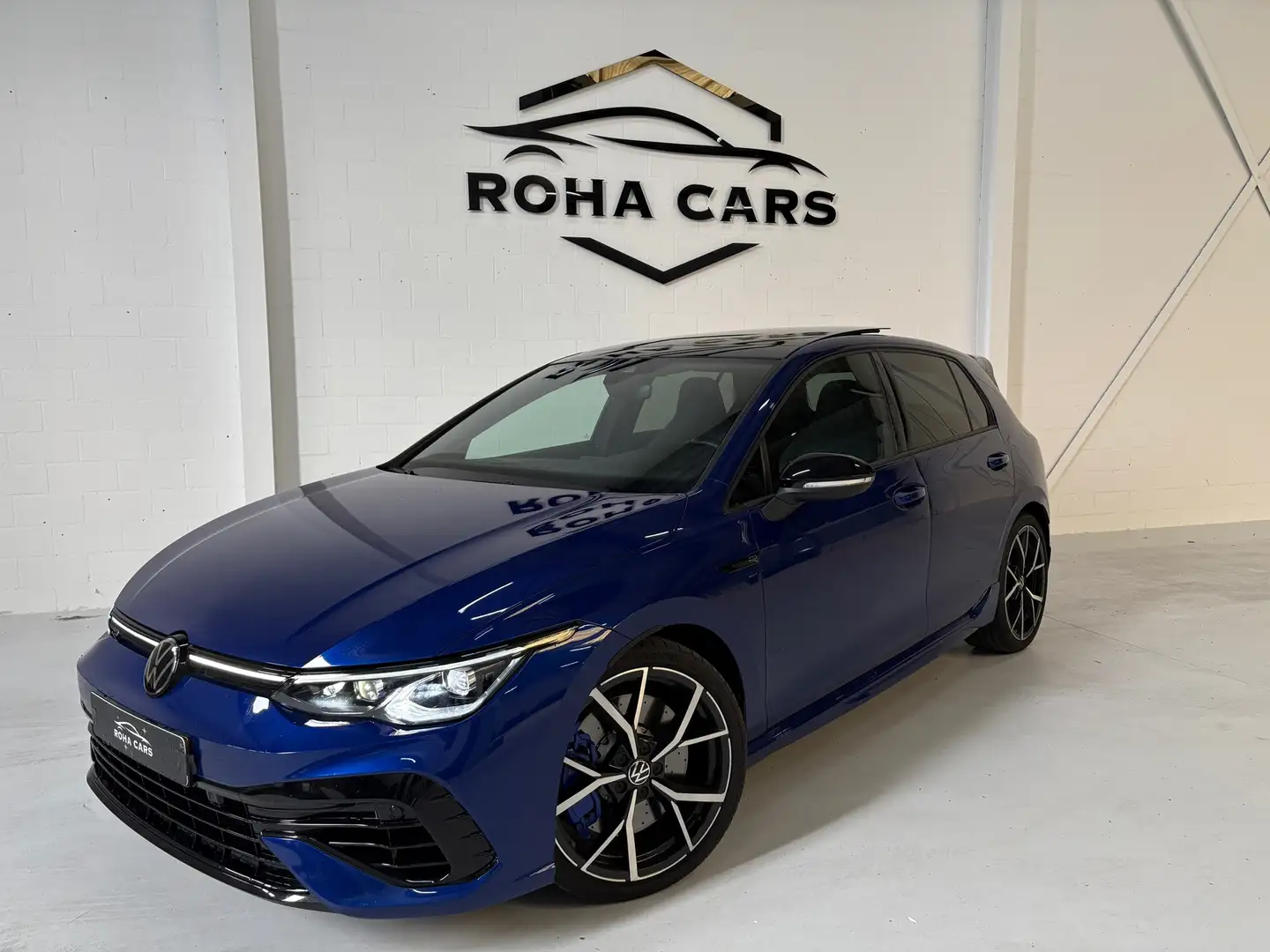 Volkswagen Golf 2.0 TSI R 4Motion Akra Performance Blauw - 1