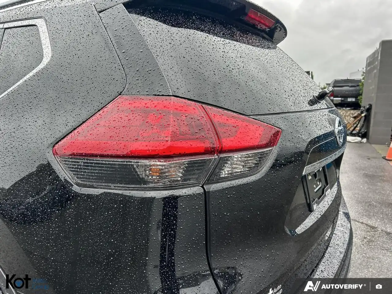 Nissan Rogue снимка Nissan Rogue