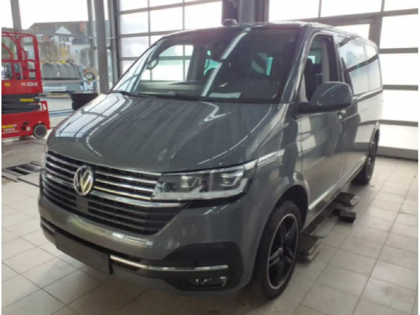 Volkswagen T7 Multivan nza T6.1 Generation Six 4M AHK STHZG Grau - 1
