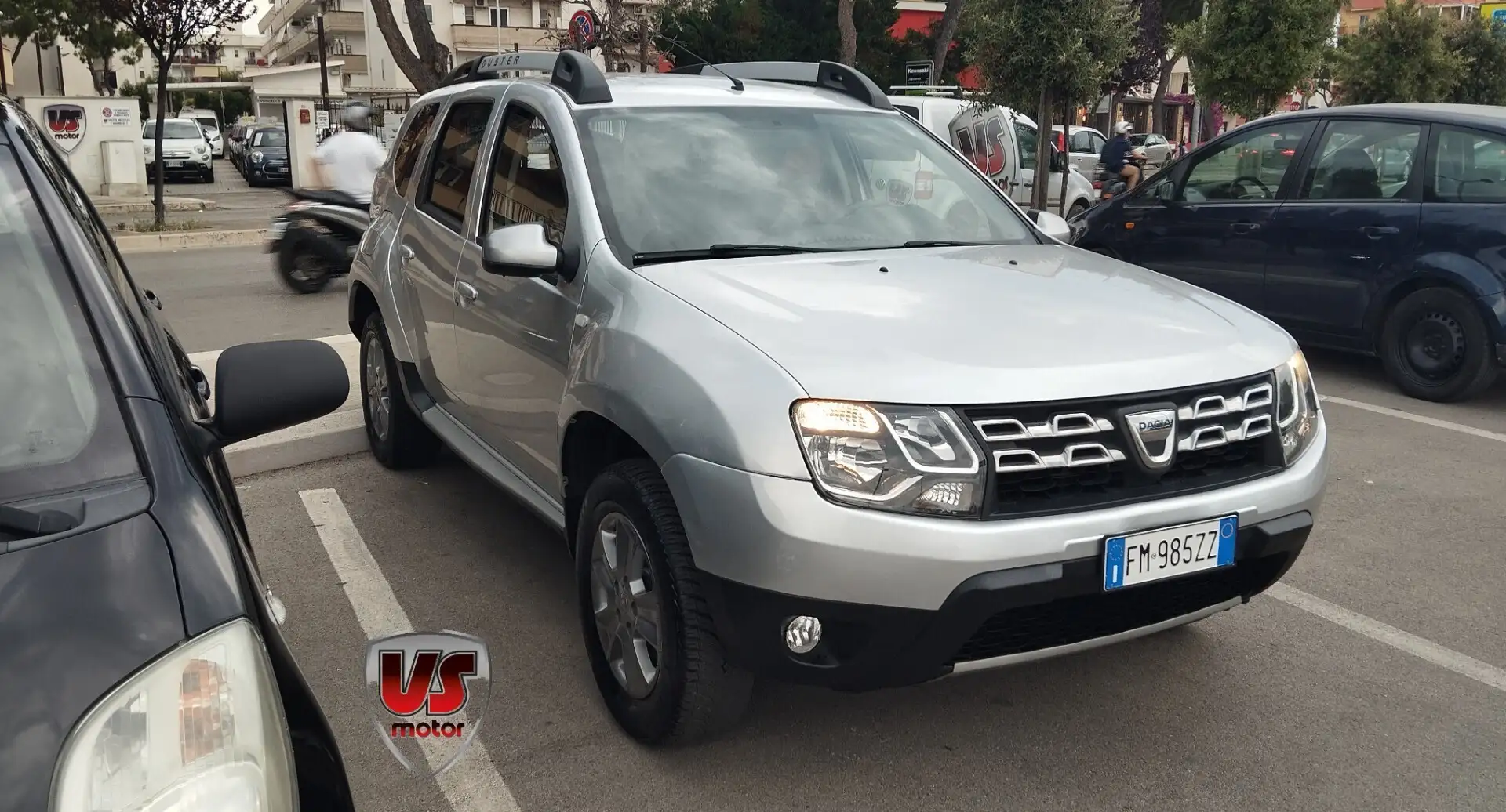 Dacia Duster 1.5 dCi 110CV Start&Stop 4x2 Lauréate Argento - 1