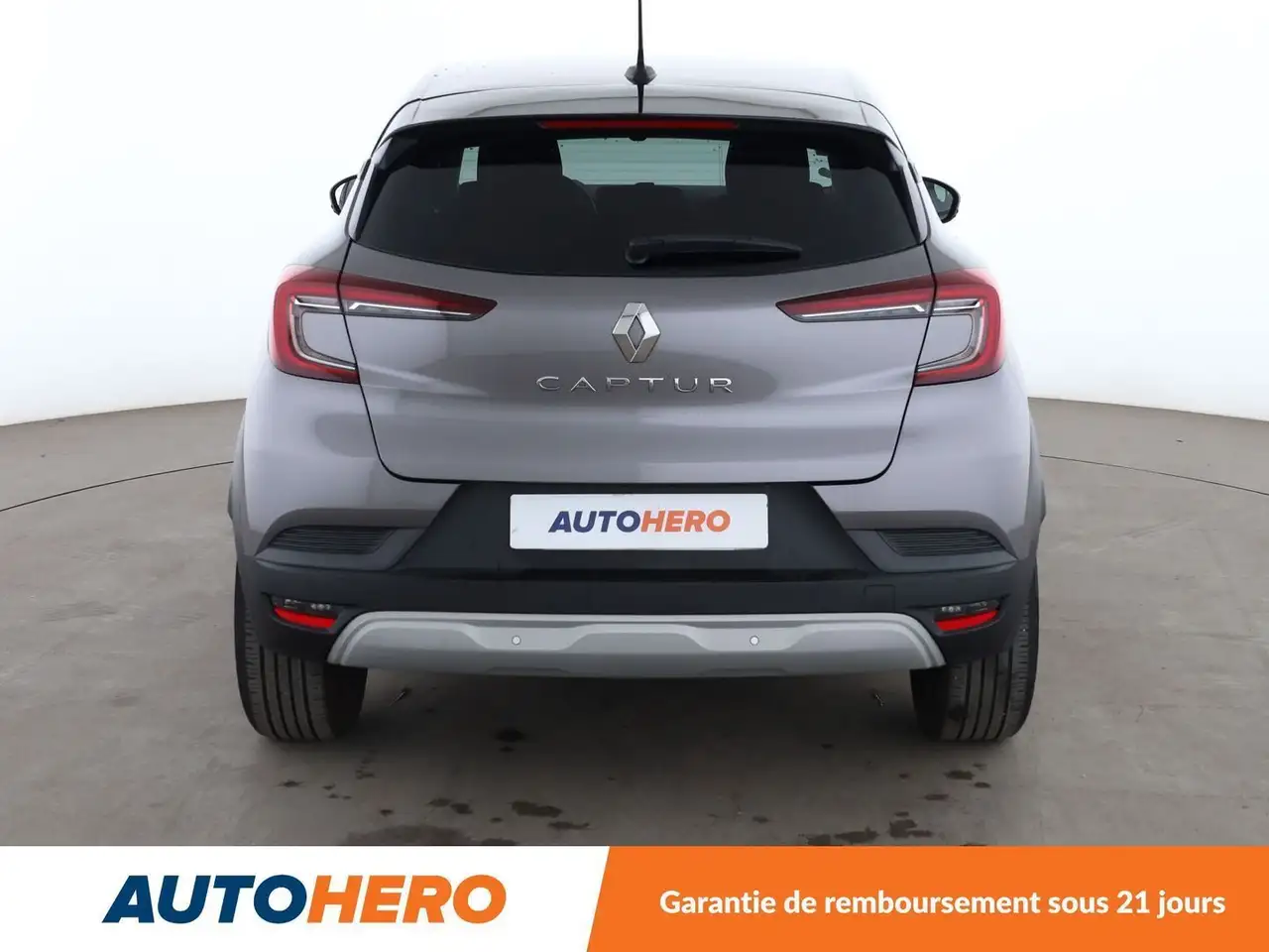 Renault Captur — photo 5