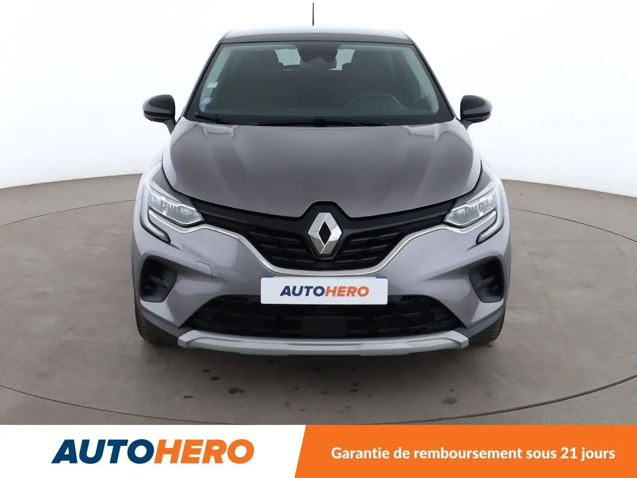 Renault Captur — photo 9