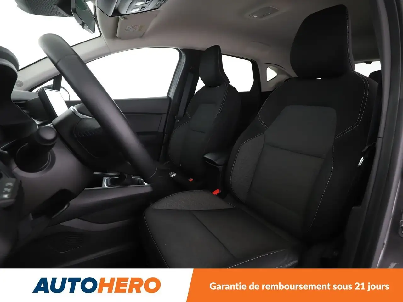 Renault Captur — photo 10