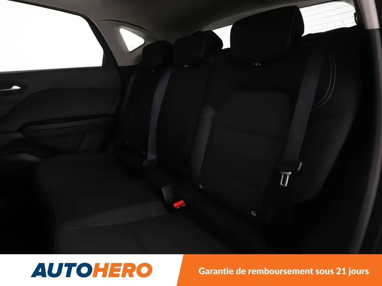 Renault Captur — photo 15
