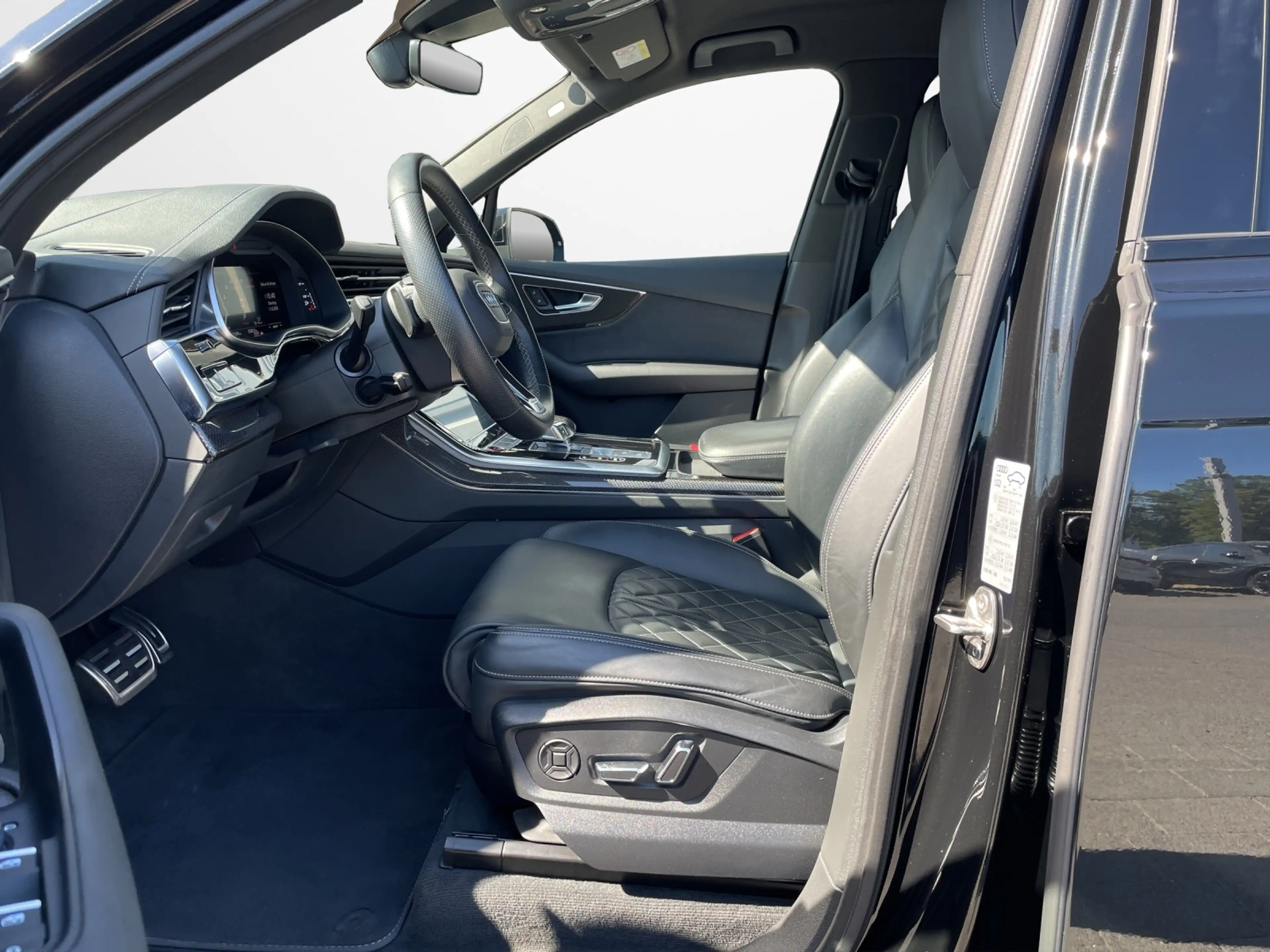 Audi SQ7 TFSI tiptronic quattro competition plus — photo 7