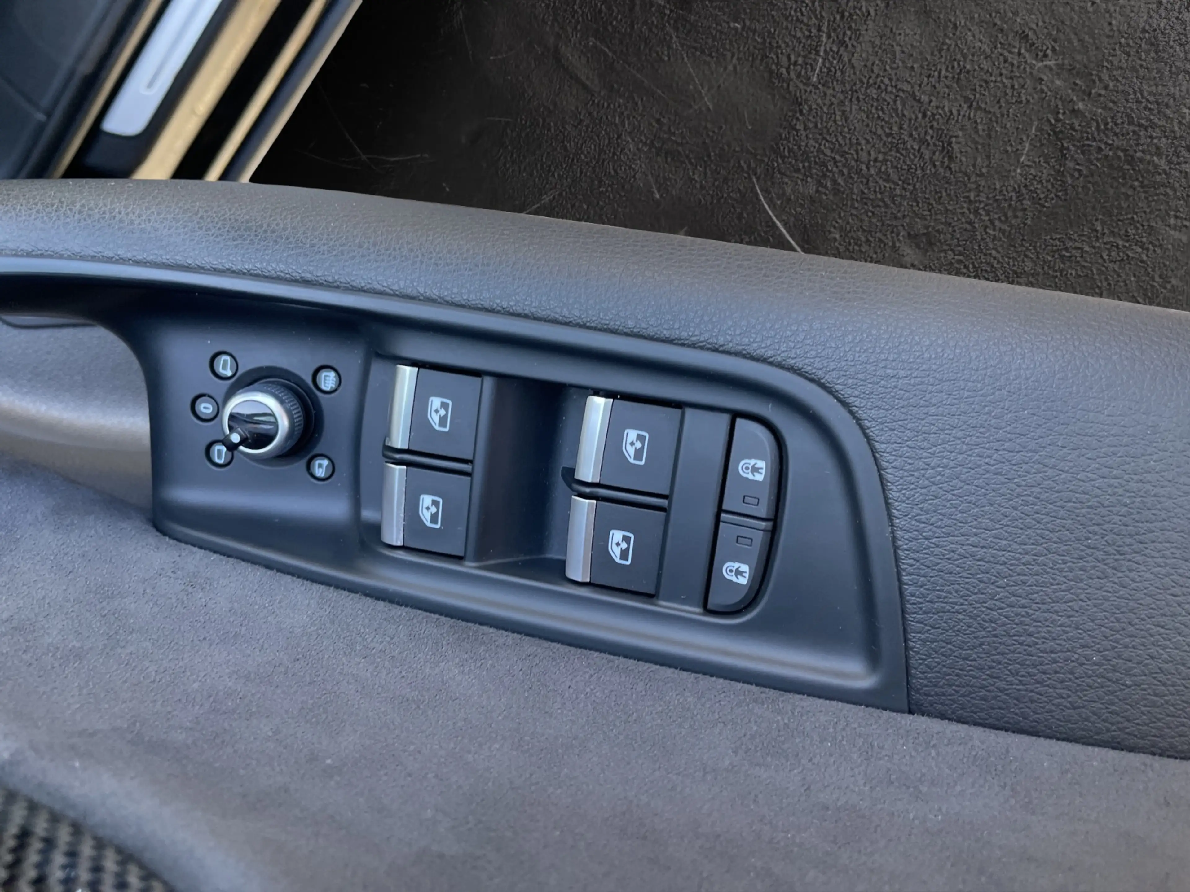 Audi SQ7 TFSI tiptronic quattro competition plus — photo 6