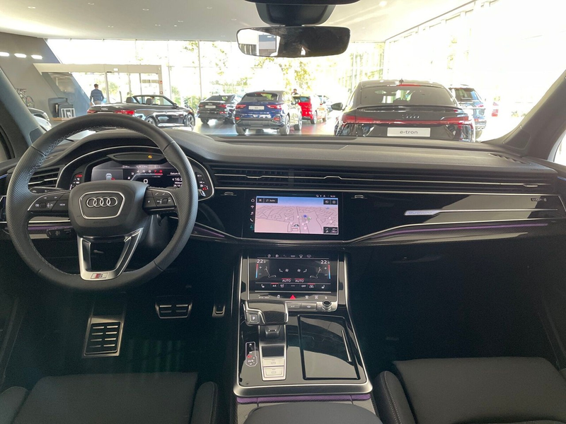 Audi SQ7 TFSI tiptronic quattro competition plus — photo 7