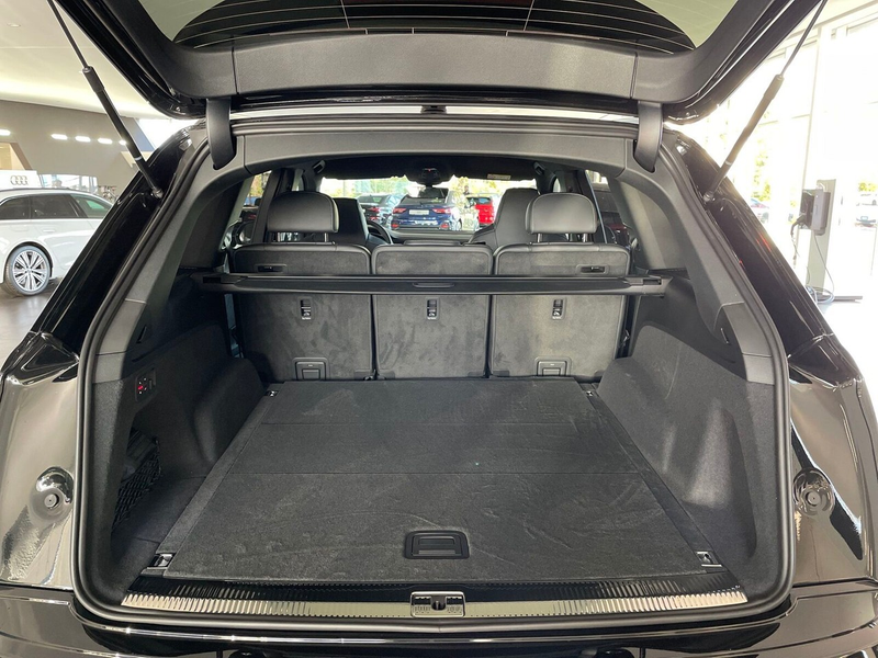 Audi SQ7 TFSI tiptronic quattro competition plus — photo 11