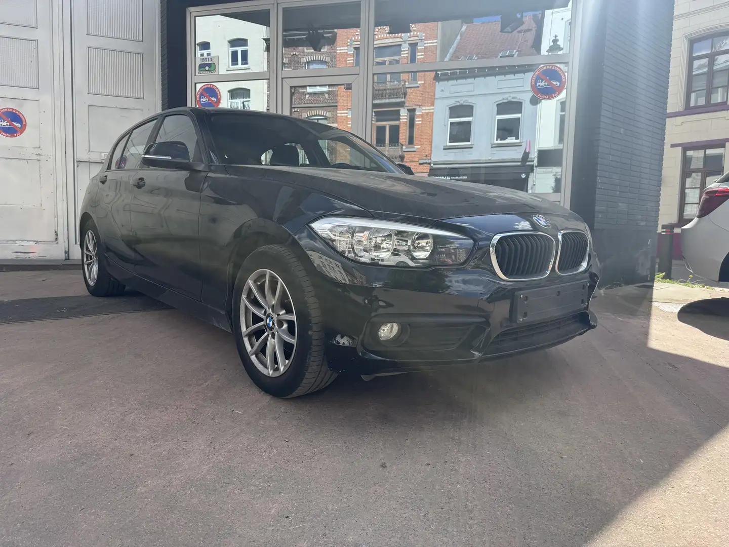 BMW 118 Garantie - Volant M - 54.990km ! - EURO 6 Noir - 1