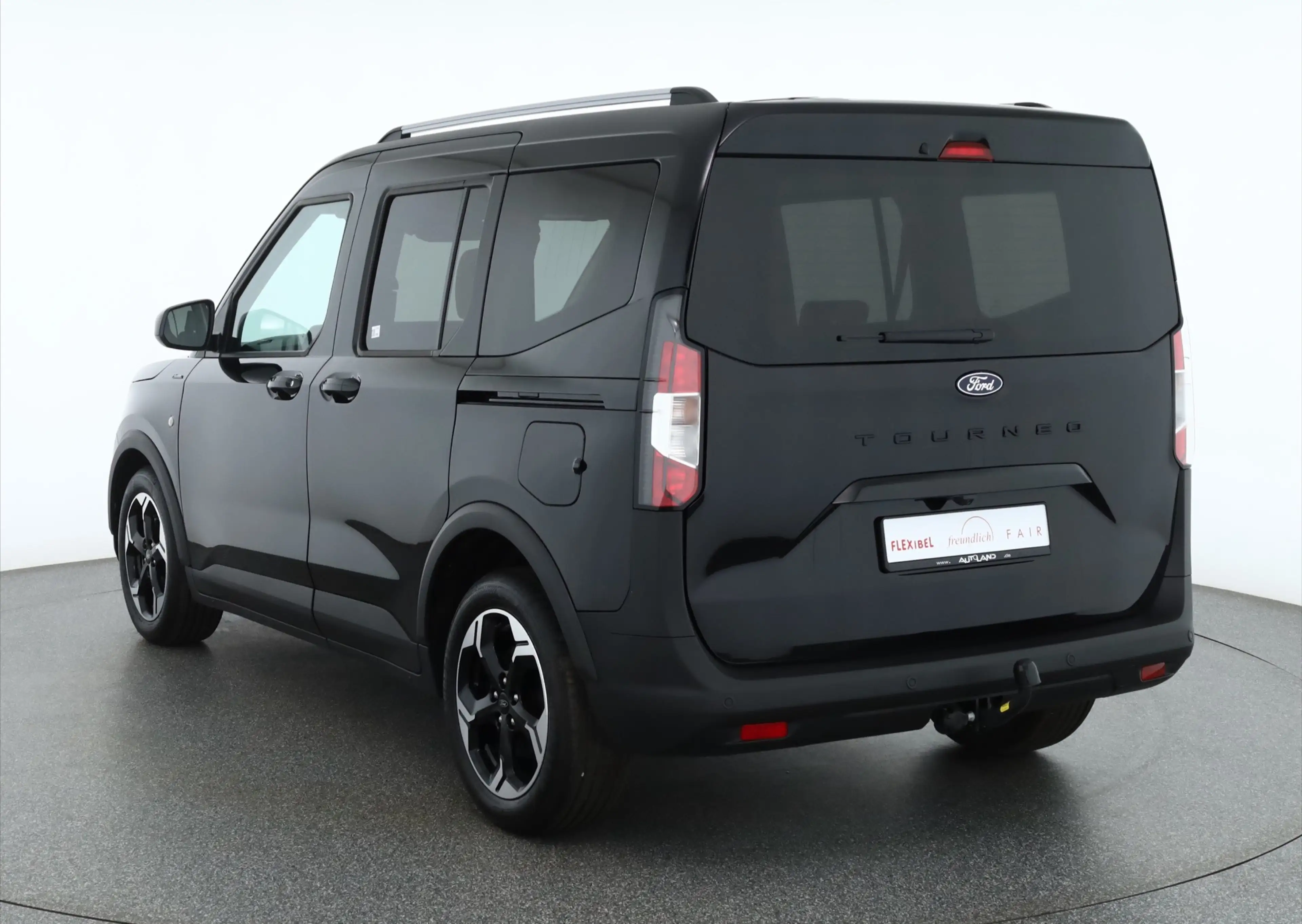 Ford Tourneo Courier Active 1.0 EB Aut. Navi Kamera AHK — photo 3