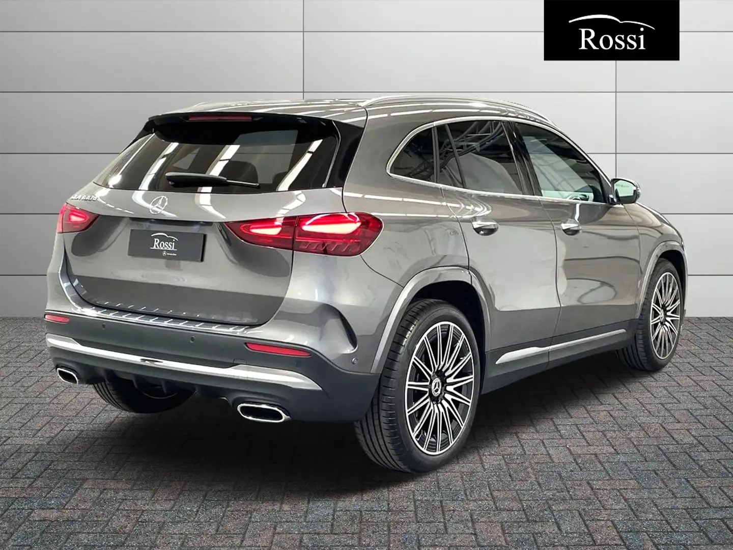 Mercedes-Benz GLA 180 d Automatic Grigio - 2